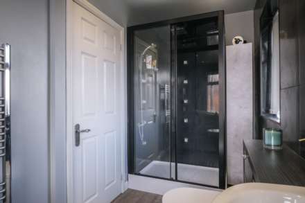 William Street, Huddersfield, Image 8