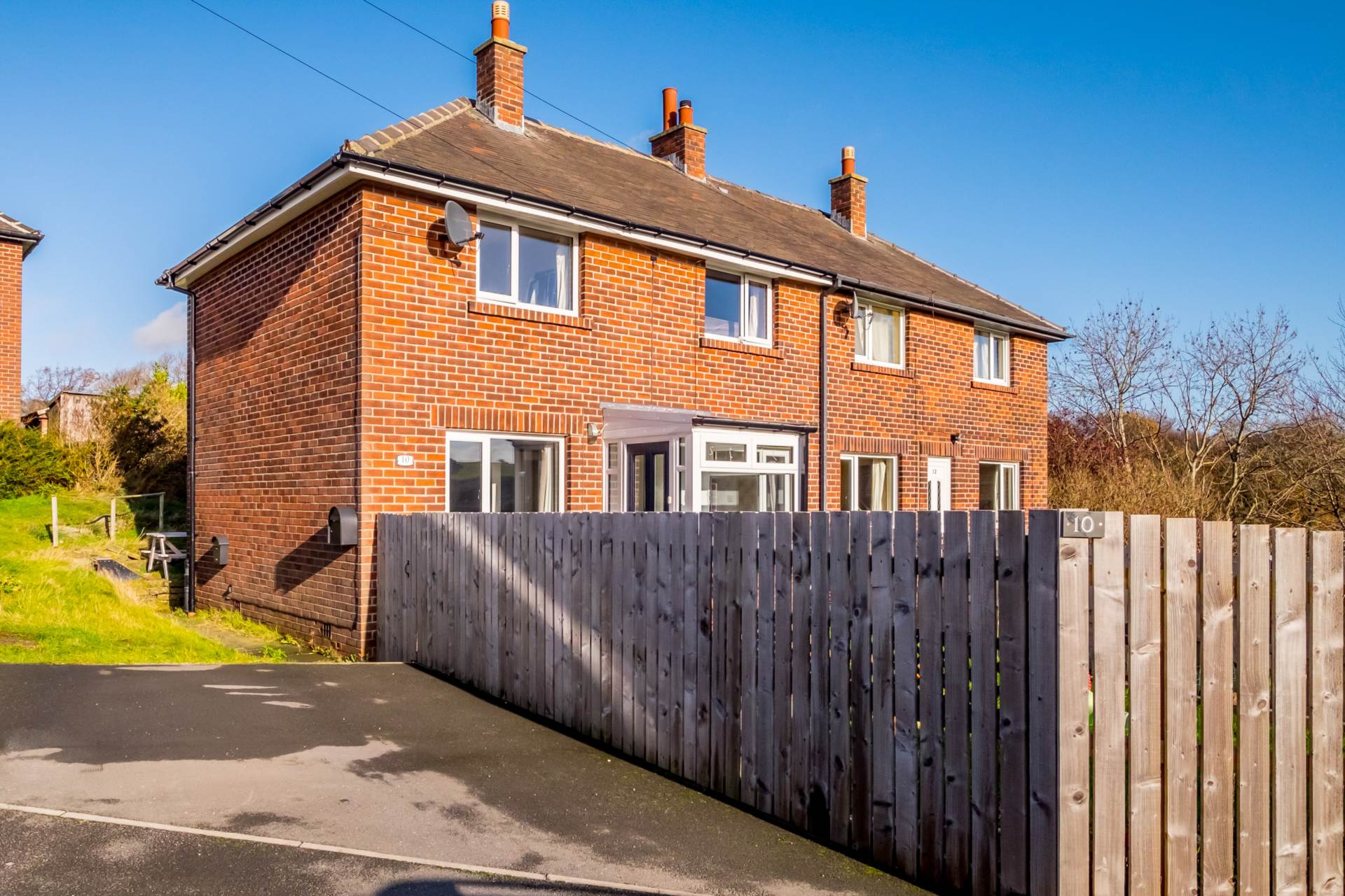 Highfield Crescent, Meltham, Image 5