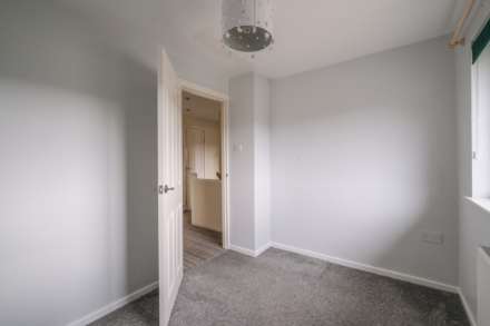 Highfield Crescent, Meltham, Image 19