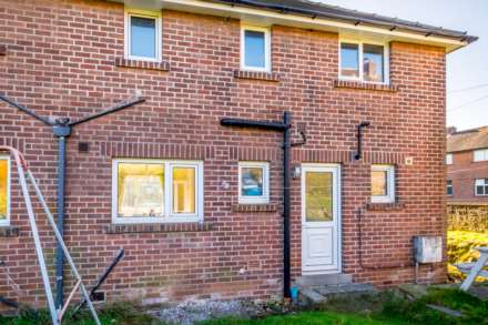 Highfield Crescent, Meltham, Image 25