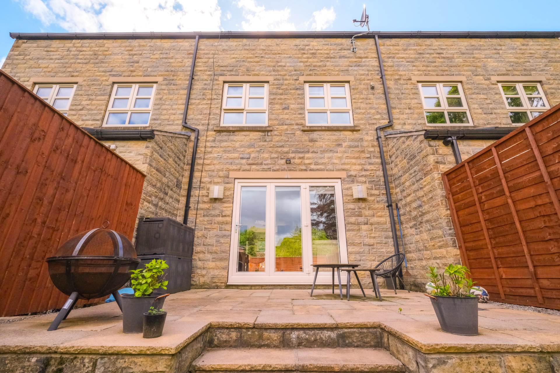 Huddersfield Road, Liversedge, Image 21