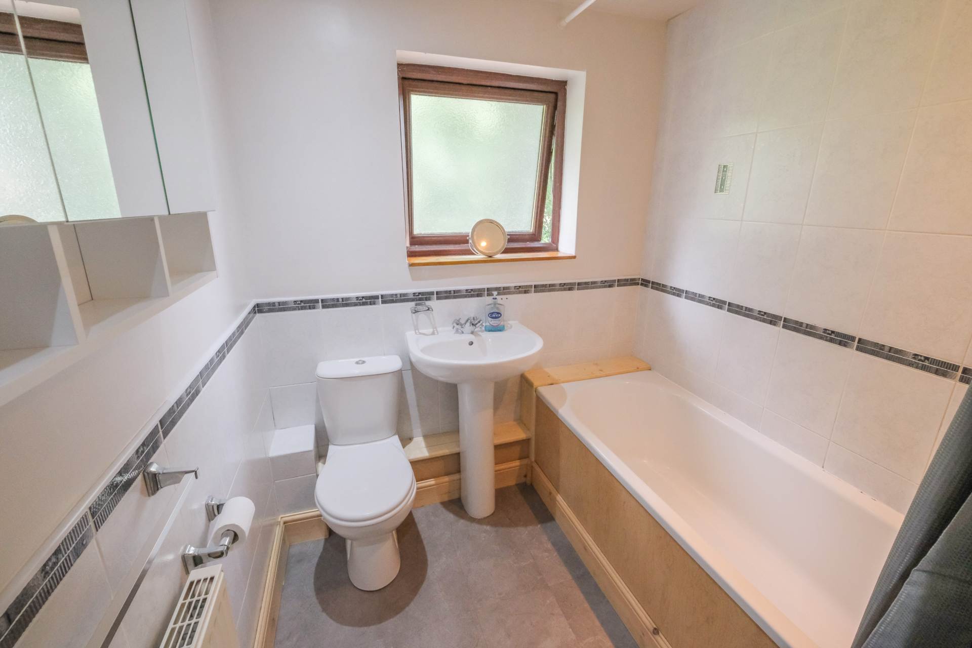 Howard Way, Meltham, Image 10