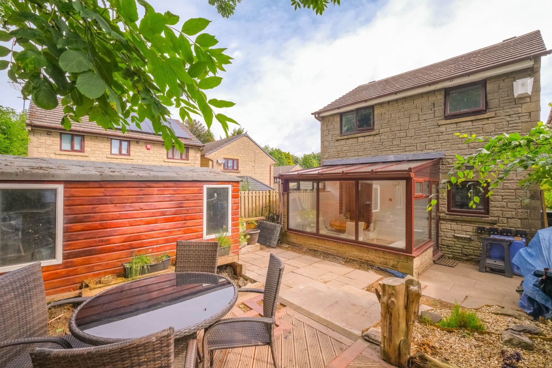 Howard Way, Meltham, Image 13