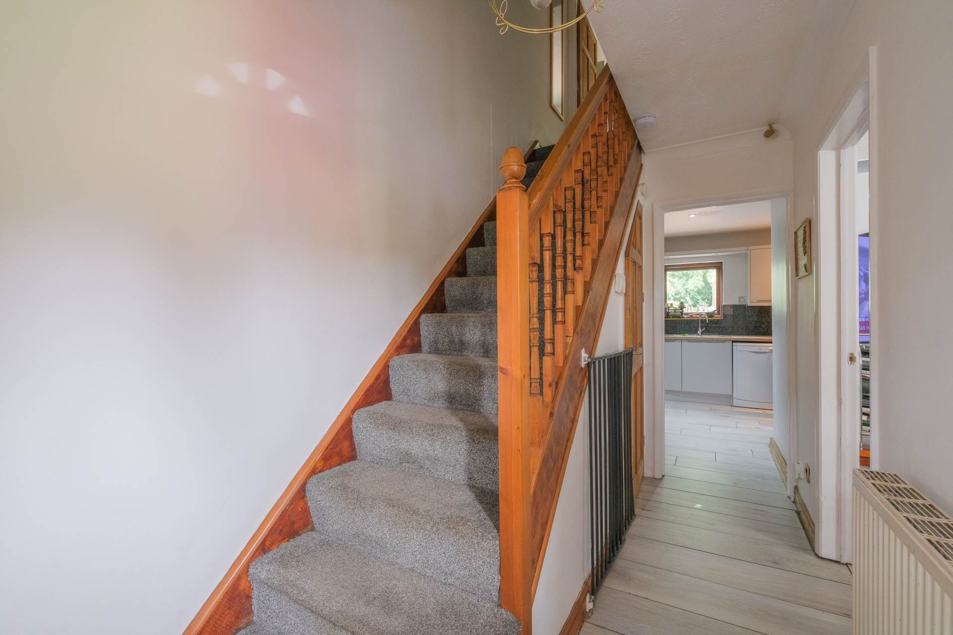 Howard Way, Meltham, Image 17
