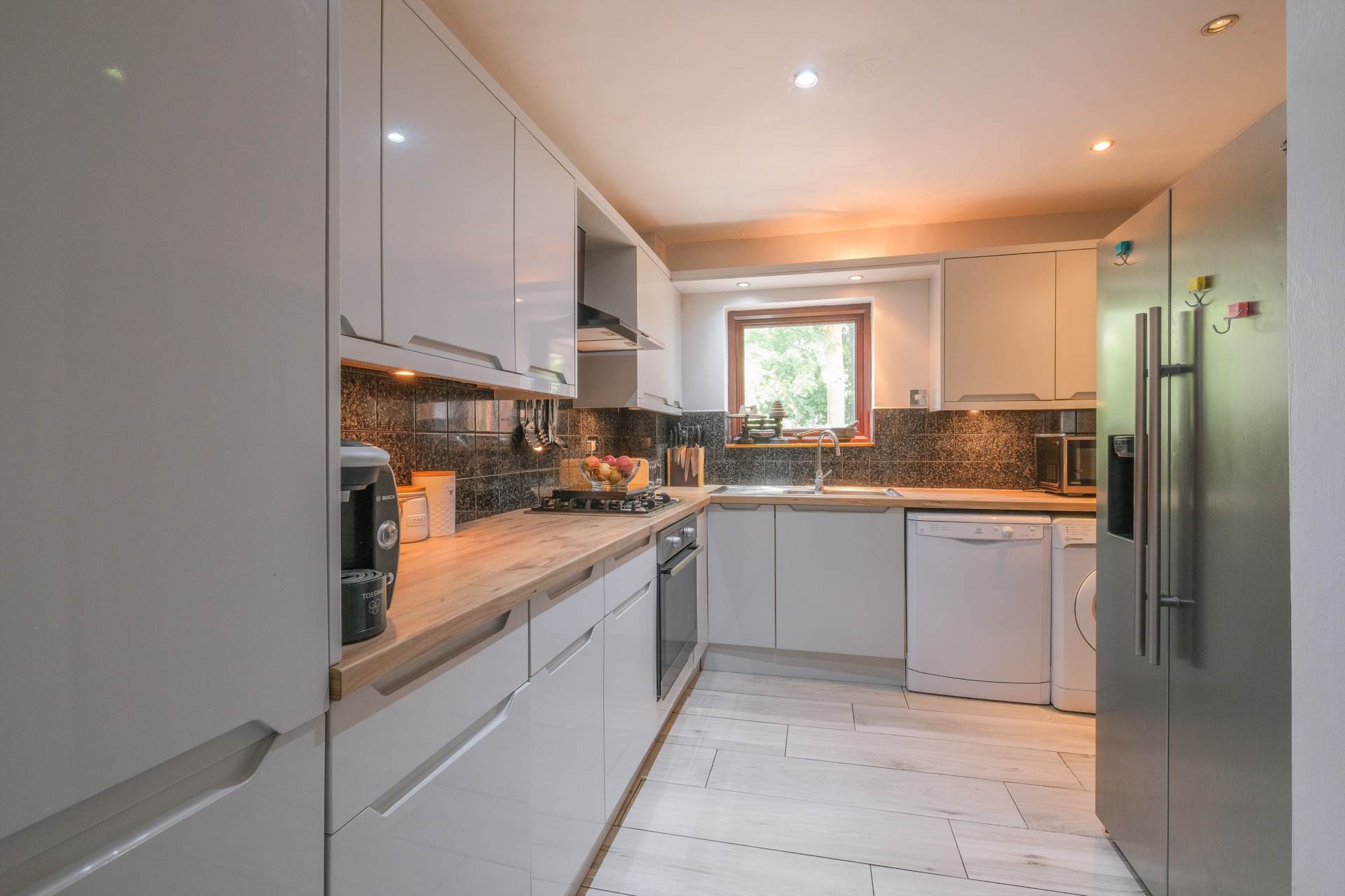 Howard Way, Meltham, Image 3