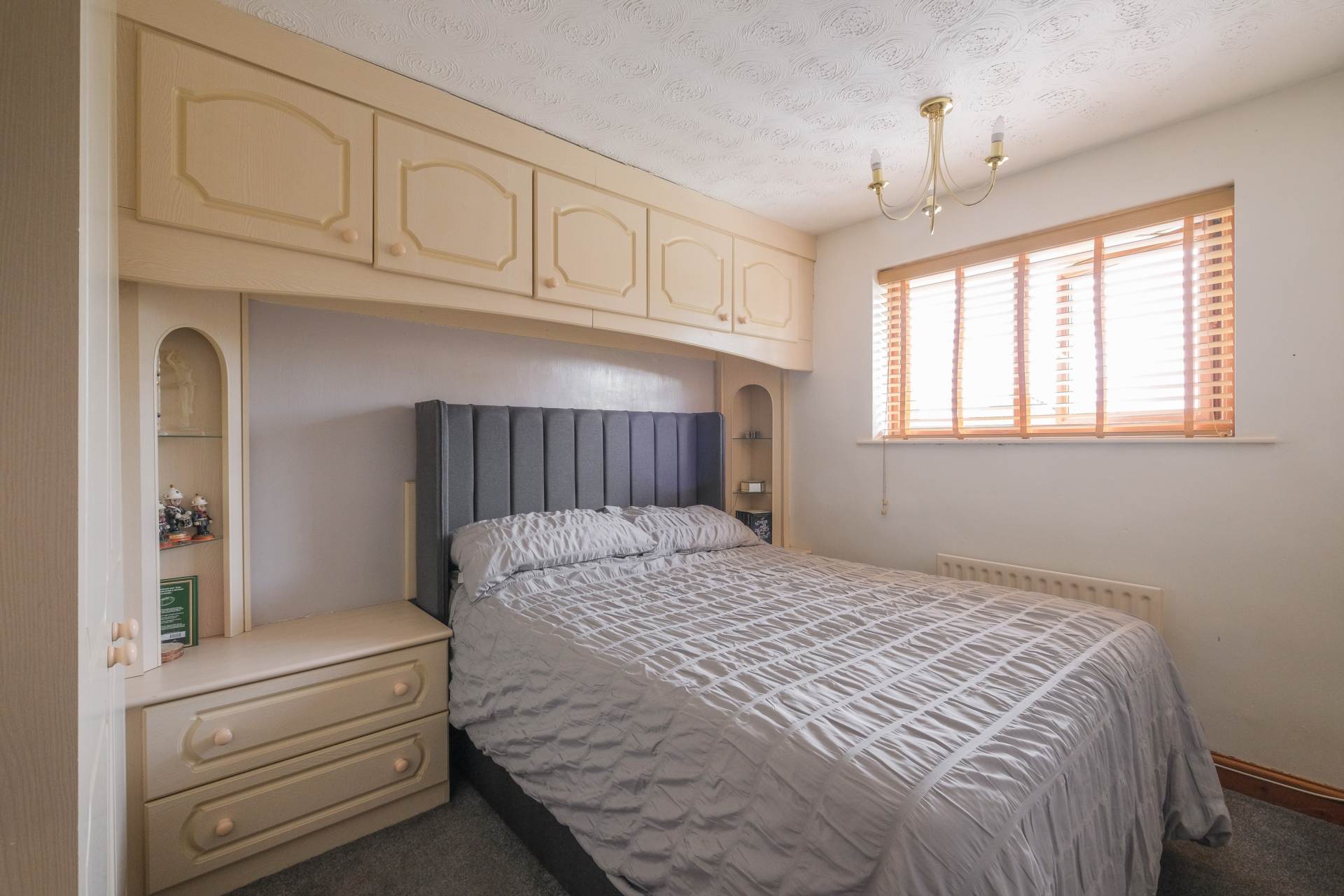 Howard Way, Meltham, Image 6