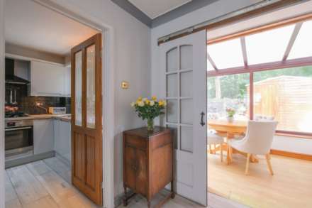 Howard Way, Meltham, Image 11