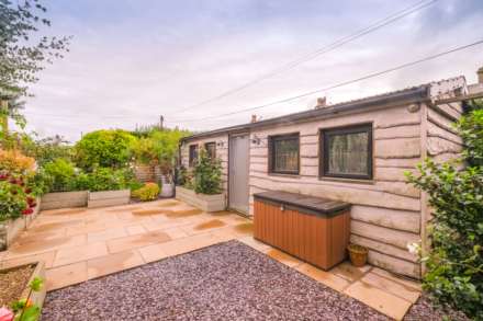 Derwent Road, Meltham, Image 11