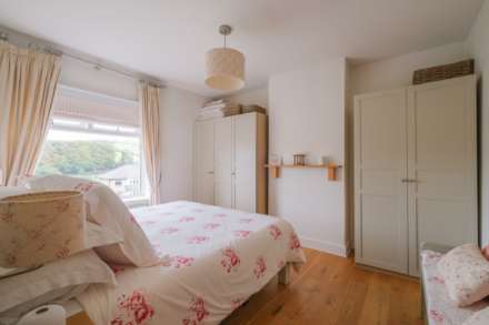 Derwent Road, Meltham, Image 4