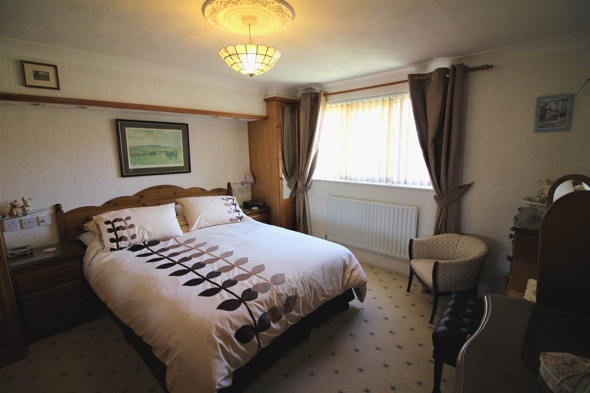Moor View, Meltham, Image 12