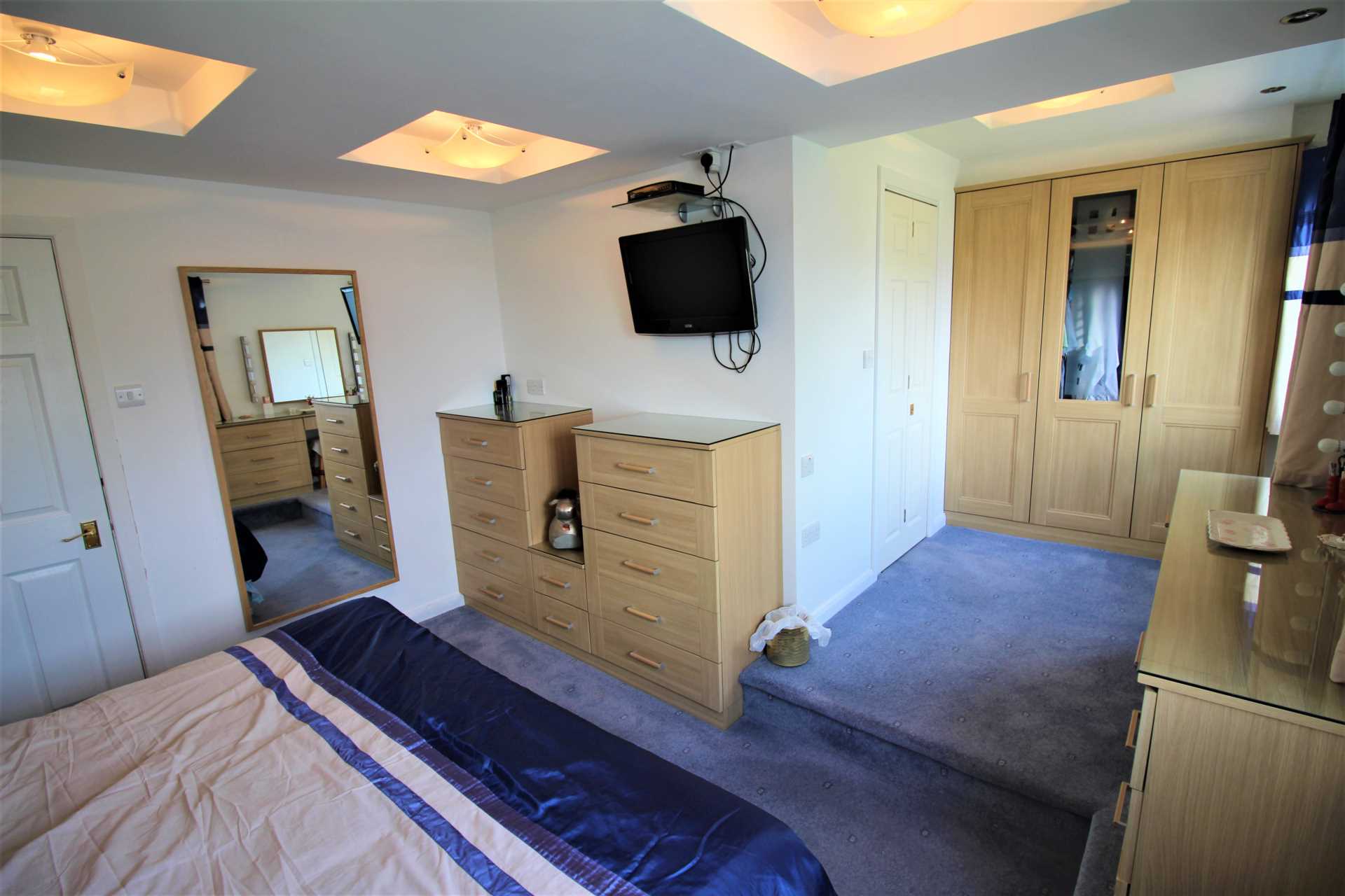 Moor View, Meltham, Image 9