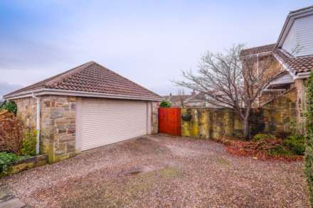 Moor View, Meltham, Image 25