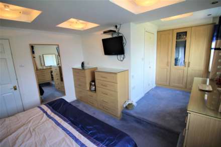 Moor View, Meltham, Image 9