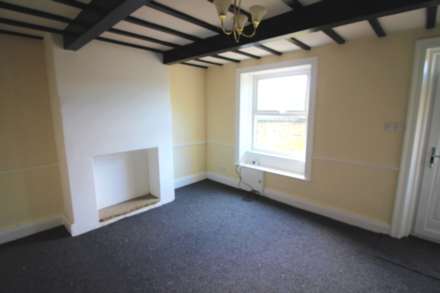 North Road, Kirkburton, Image 10
