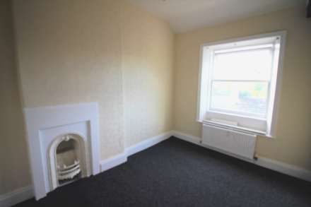 North Road, Kirkburton, Image 4