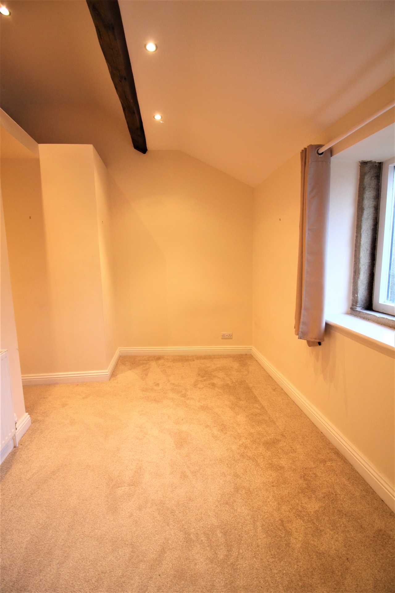 Slaithwaite Road, Meltham, Image 4