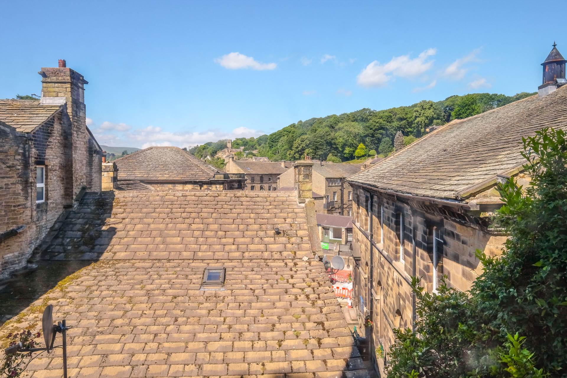 10 CHURCH TERRACE HOLMFIRTH, Image 10