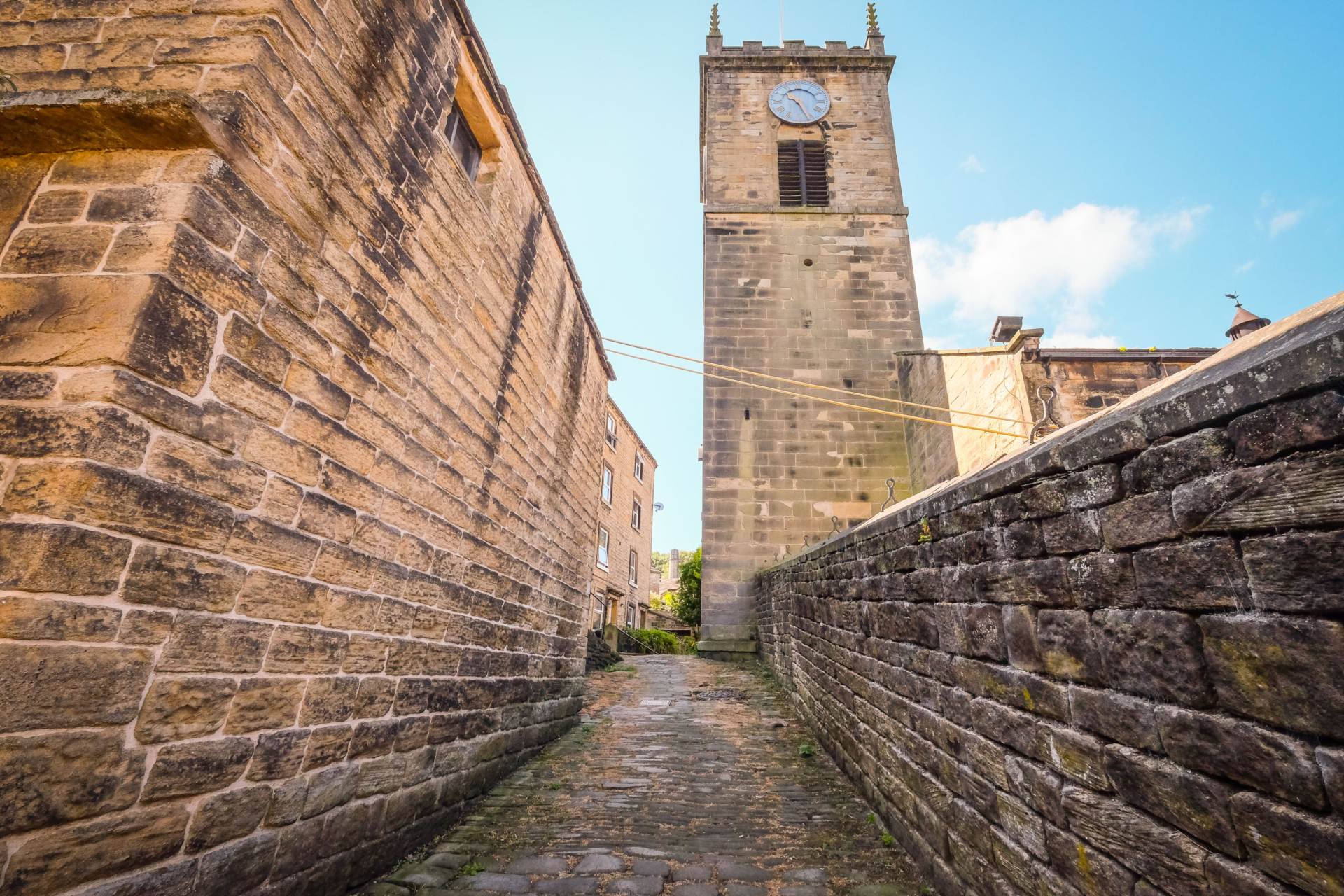 10 CHURCH TERRACE HOLMFIRTH, Image 12