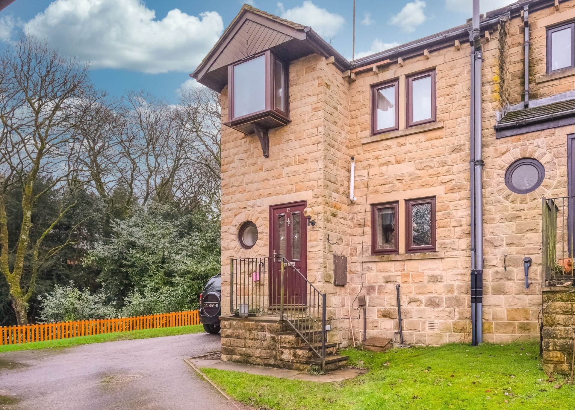 Weavers Court, Meltham, Image 1