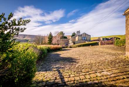 Woodhead Road, Holme Village, Image 5