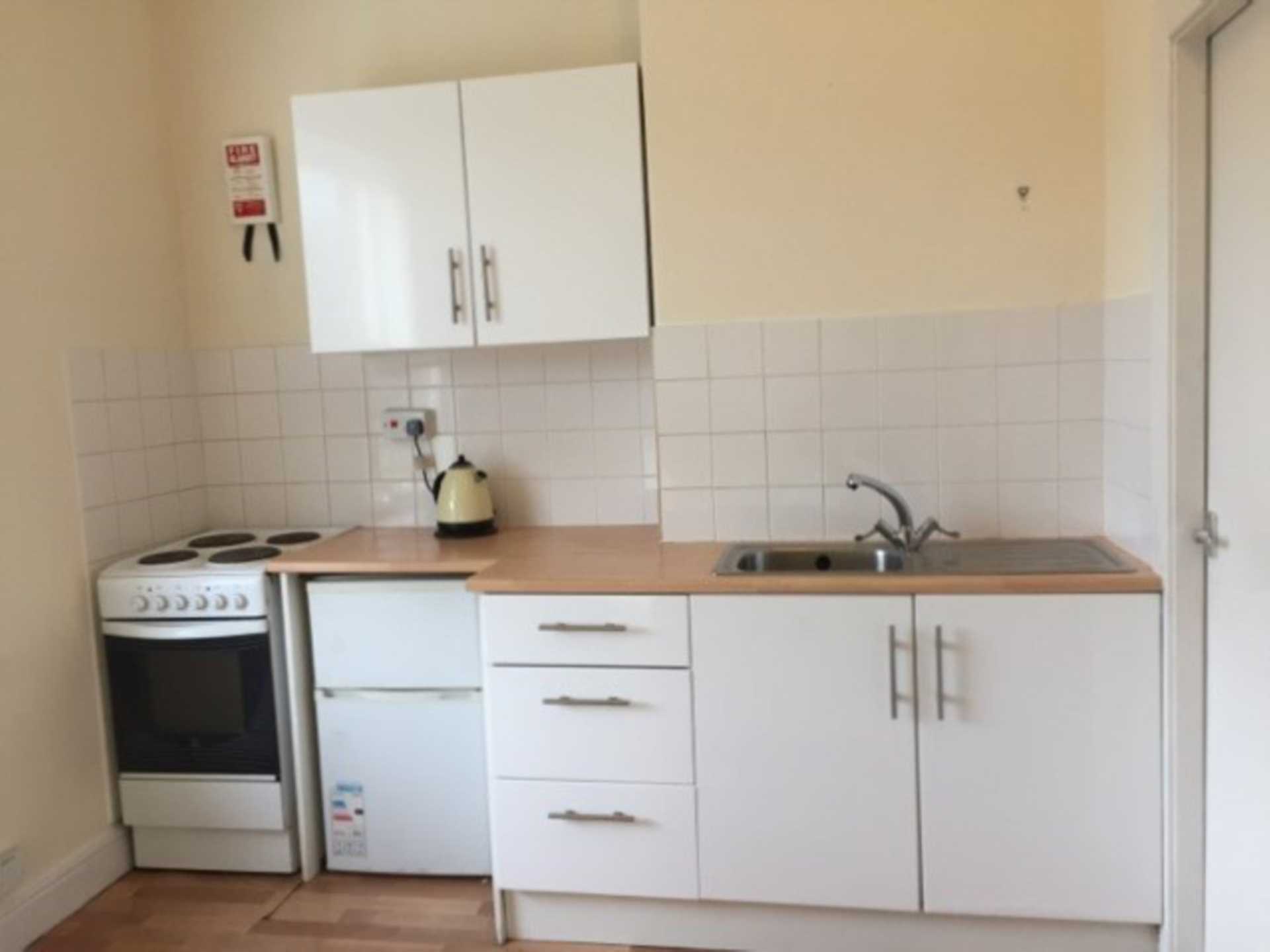 Cornmill Lane, Liversedge, Image 2