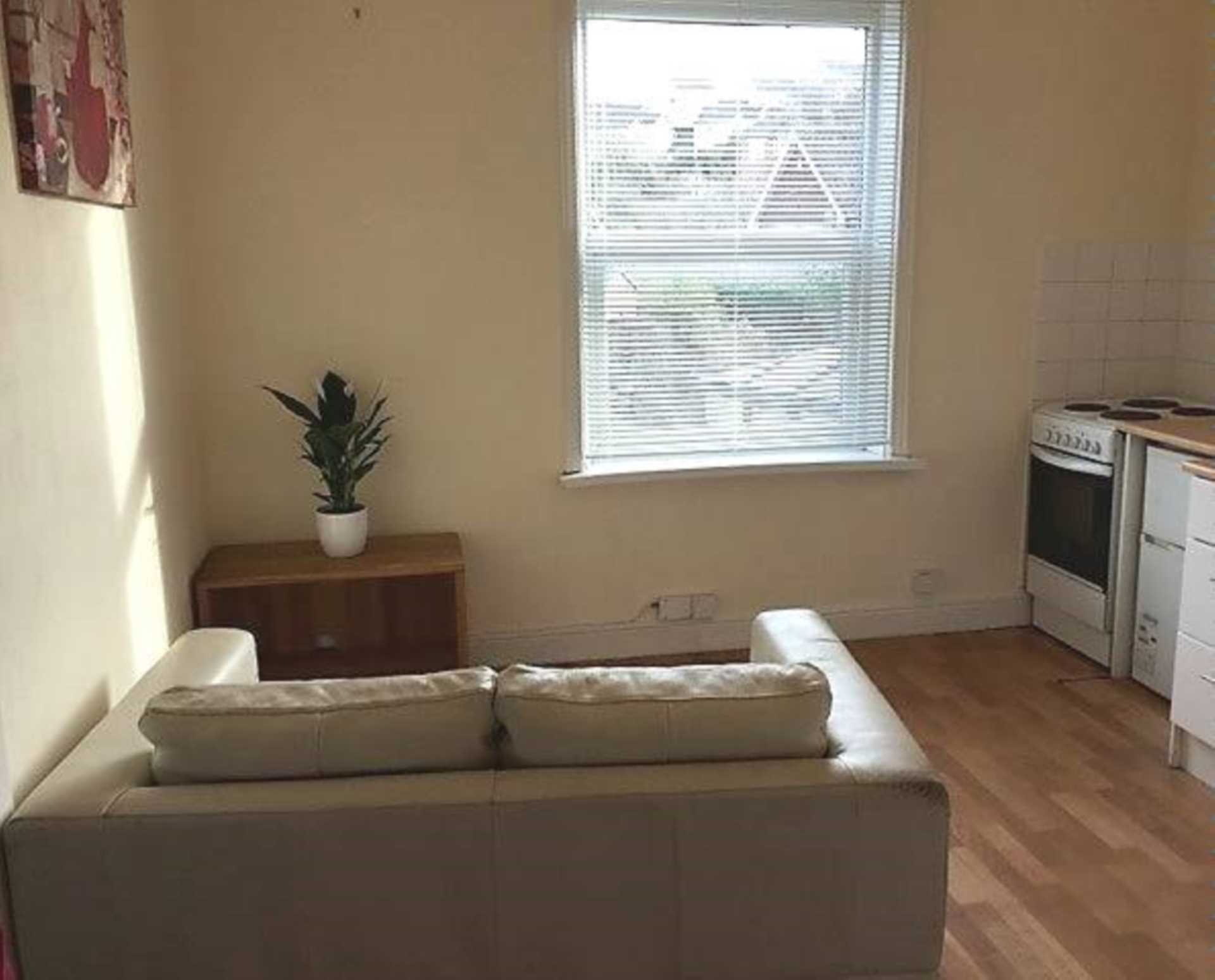 Cornmill Lane, Liversedge, Image 3