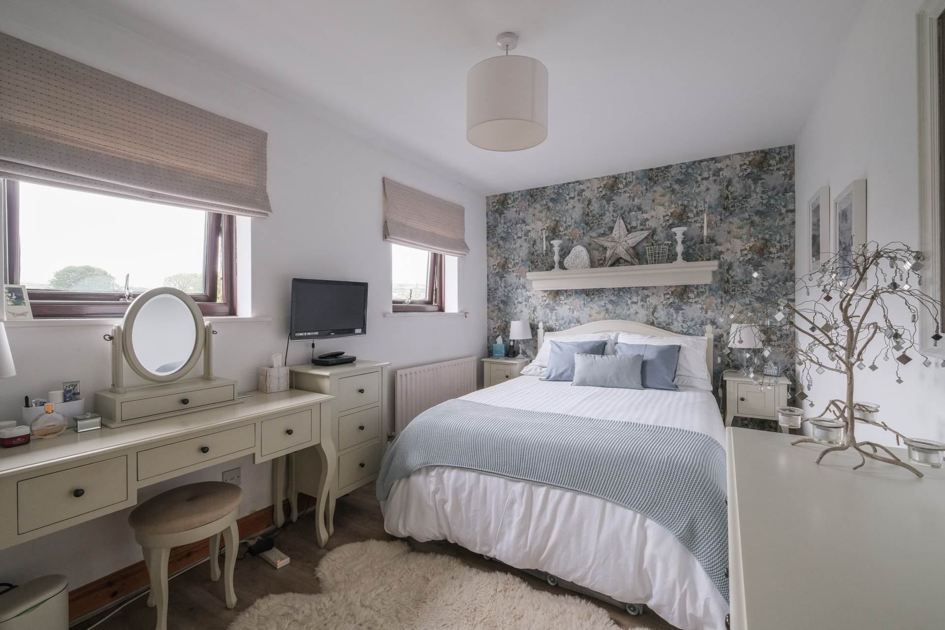 Bishops Way, Meltham, Image 18