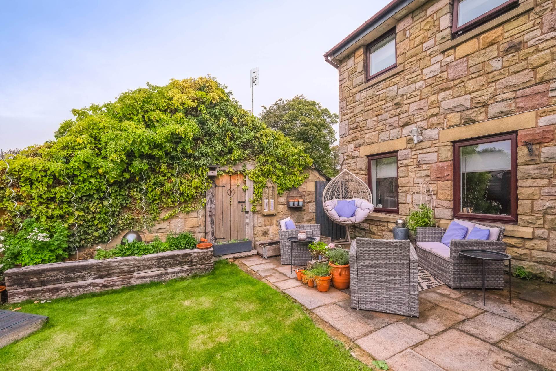 Bishops Way, Meltham, Image 27