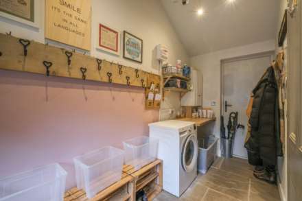 Bishops Way, Meltham, Image 14