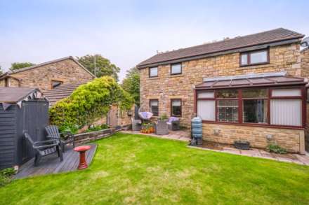 Bishops Way, Meltham, Image 28