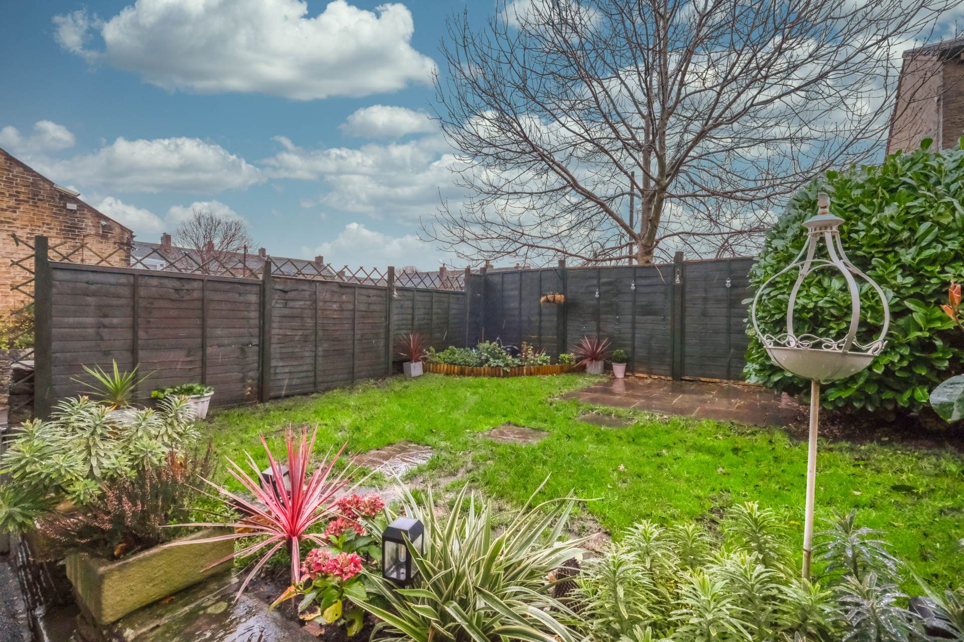 Holmfirth Road, Meltham, Image 16