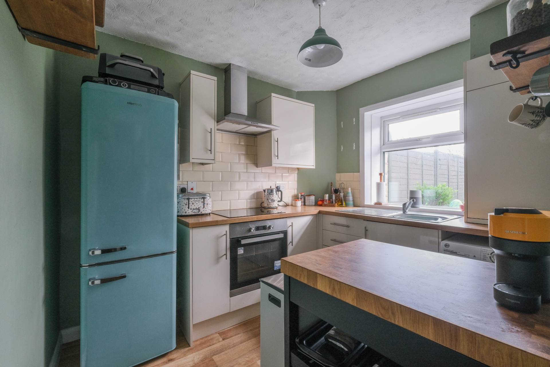 Holmfirth Road, Meltham, Image 2