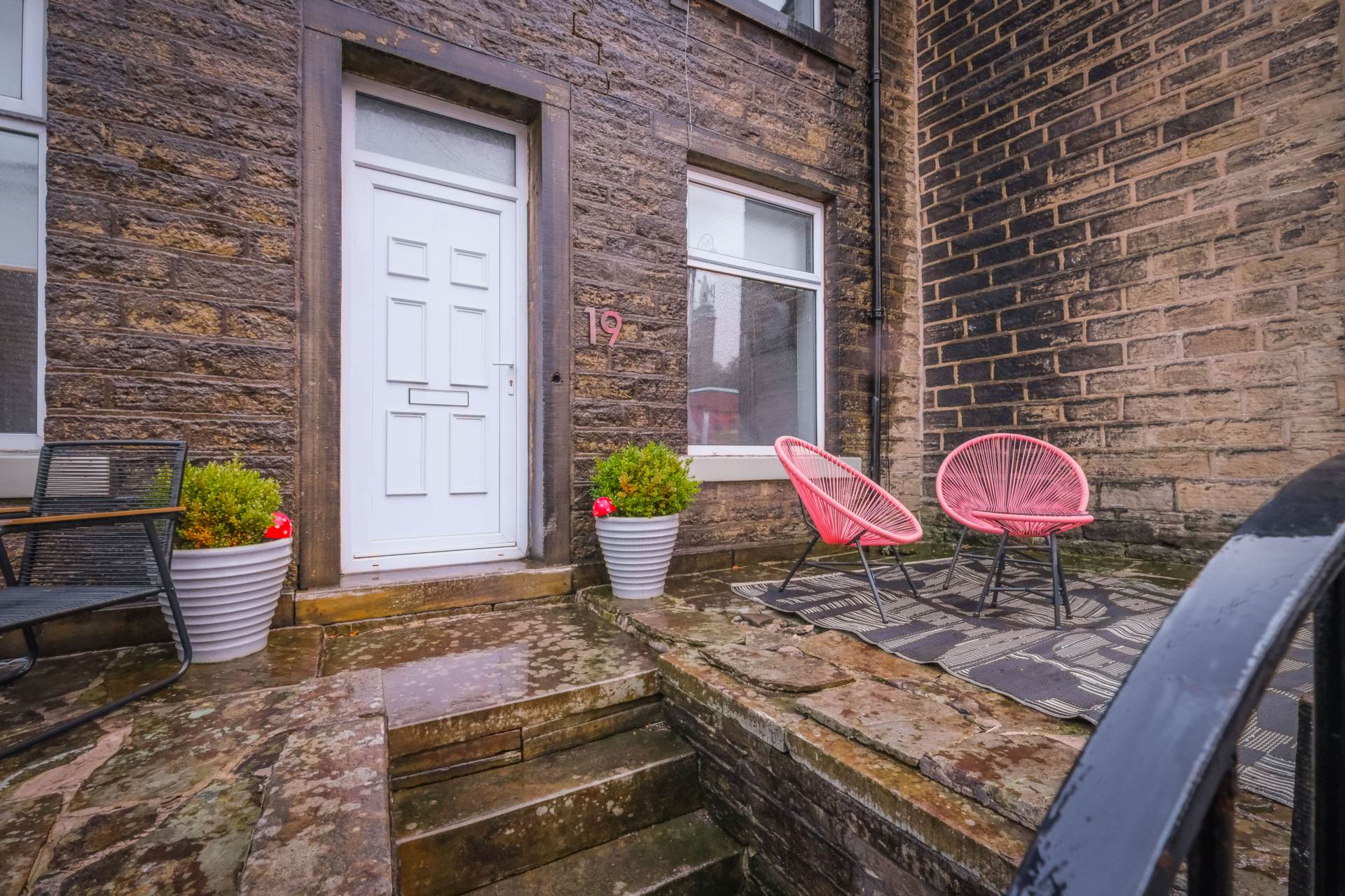 Holmfirth Road, Meltham, Image 4