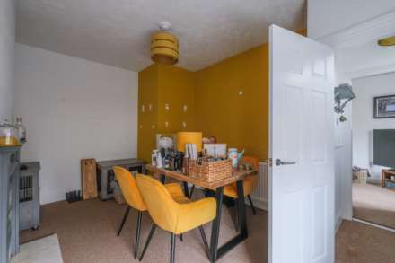 Holmfirth Road, Meltham, Image 5