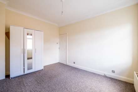 Dearne Terrace, Scissett, Image 7