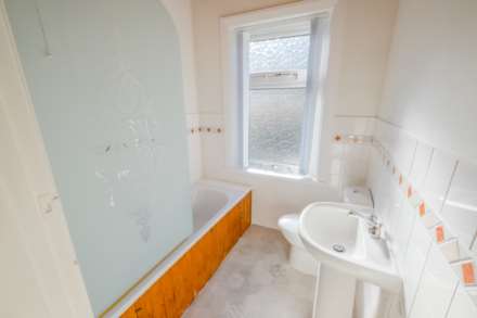 Southern Road, Cowersley, Image 11