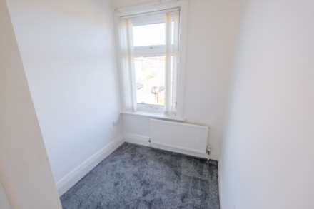 Southern Road, Cowersley, Image 15