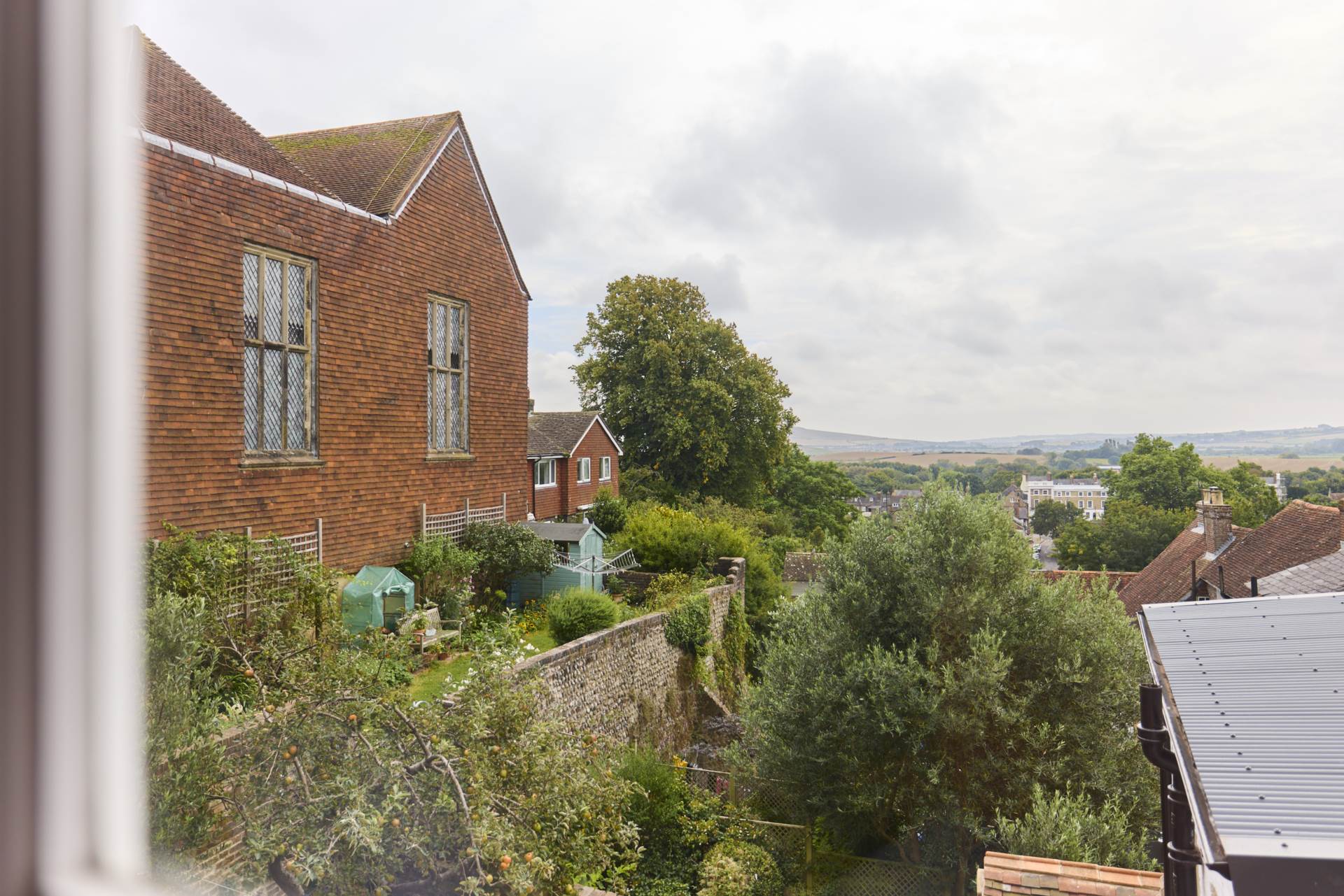 High Street, Lewes, Image 16