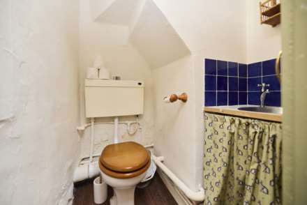 High Street, Lewes, Image 32