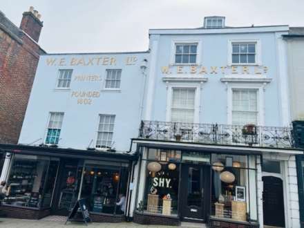 1 Bedroom Flat, High Street, Lewes