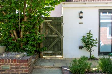 Winterbourne Close, Lewes, Image 16
