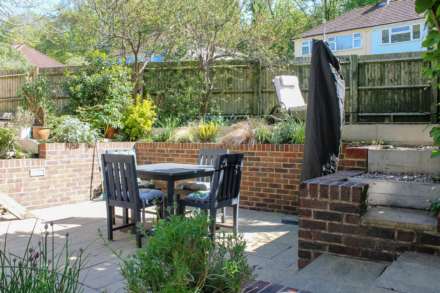 Winterbourne Close, Lewes, Image 18