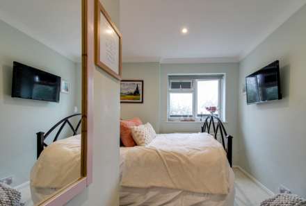 Winterbourne Close, Lewes, Image 3