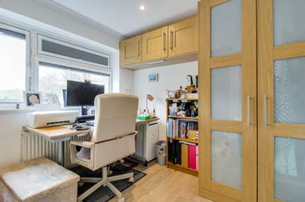 Winterbourne Close, Lewes, Image 4