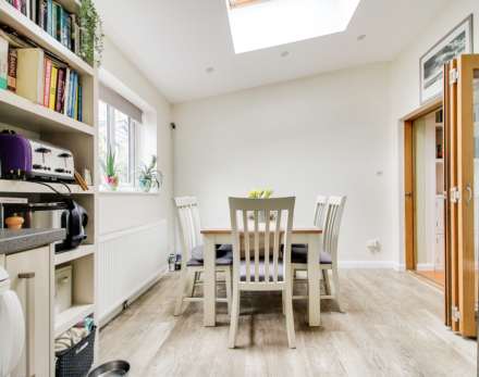 Winterbourne Close, Lewes, Image 8