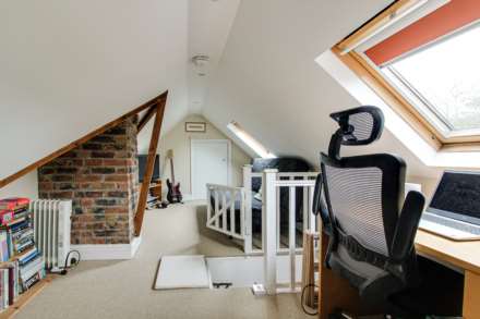 Nevill Crecent, Lewes, Image 13