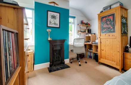 Nevill Crecent, Lewes, Image 22