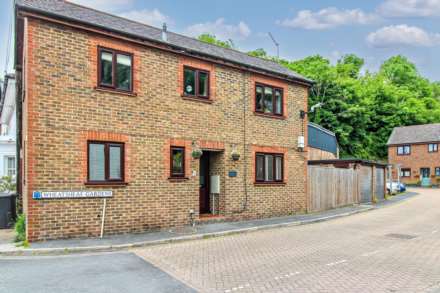Wheatsheaf Gardens, Lewes, Image 1