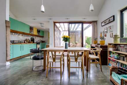 Windover Crescent, Lewes, Image 4