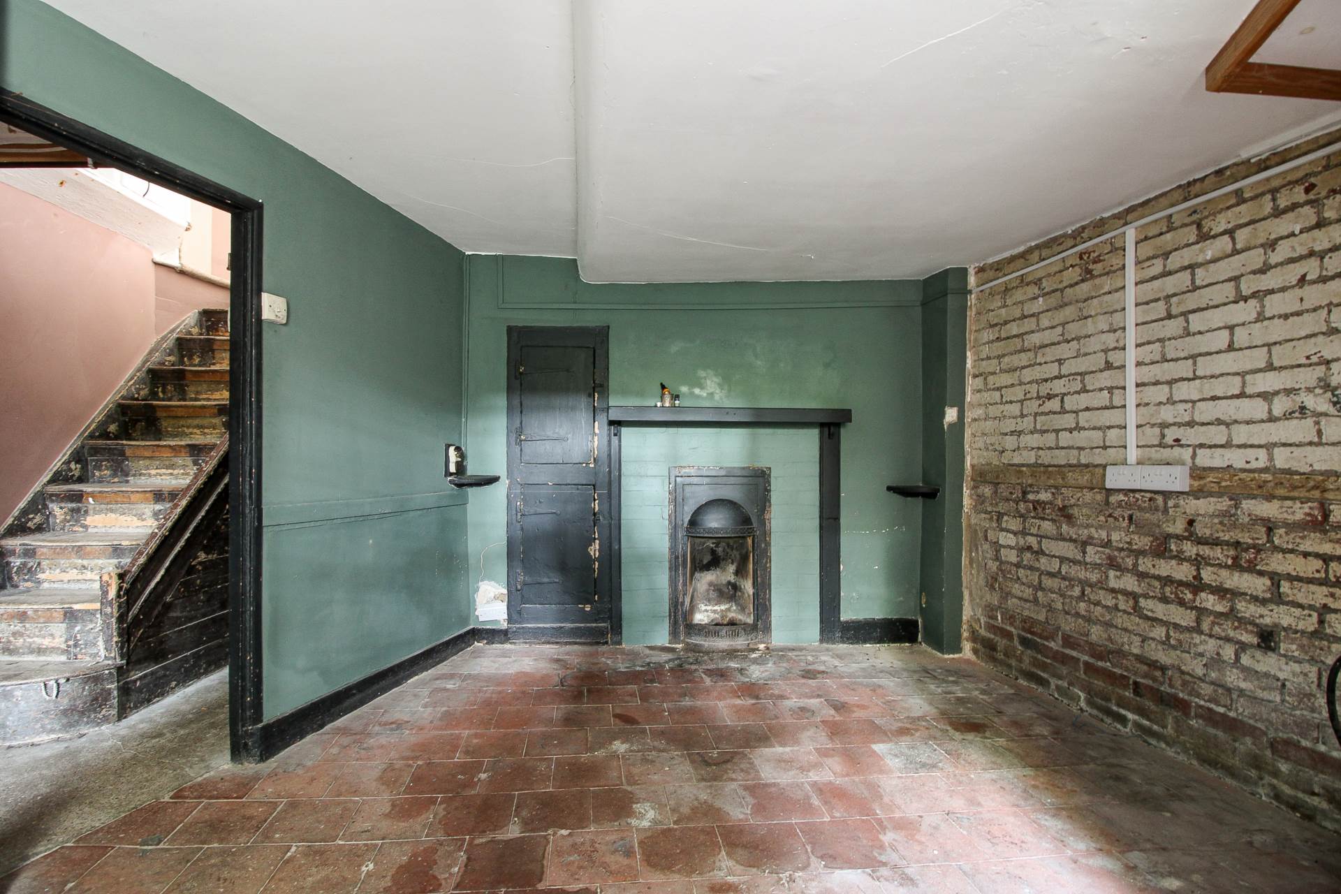 High Street, Lewes, Image 21